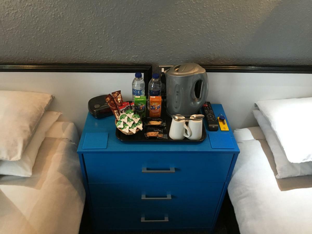 Apollo Guest House 哈斯丁 外观 照片